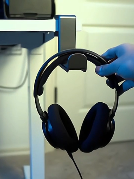 Looking for a way to take your gaming setup to the next level 🌠? Check out our PC Gaming Headset Headphone Hook Holder! It's got an adjustable and rotating arm clamp, an under-desk design, and a built-in cable clip organizer to make your life easier. Say goodbye to clutter and hello to ultimate convenience Order Now 🎁 . . 🔗Link in Bio #Headphone#Holder#Gaming #Headset #headphones#amazonusa#amazon#amazonfinds2024 #amazonusa #usa#viralreelsfb#tiktok#tiktokusa #canada #fyp #trendingtiktok #trendingvideo #trending #viralproducts