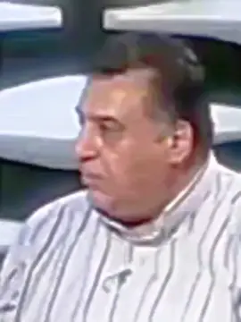 مقطع اصلي هلو هي شنو هي 😂 #الشعب_الصيني_ماله_حل😂😂 #الشعب_الصيني_ماله_حل #اكسبلور #اكسبلورexplore #ضحك #memes #fyp #foryou #fypシ #fy #funny #foryourpage #fypシ゚viral #fypage #tiktok #trending #trend #parati #pourtoi #pov #explore #explor #tiktok #tiktokarab #like #viral #viralvideo #viraltiktok #duet #meme #memes 