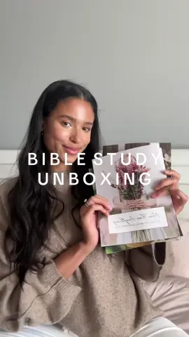 New bible studies from @The Daily Grace Co. 🤍✨ #biblestudy #christian #christianity #christianitytiktok #christiantiktok #christiantok 