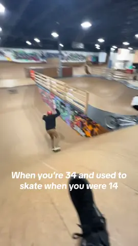 Was not expecting that 🤣 (Via @br0myg0d) #Skateboarding #funny #jokes #riding #tricks 