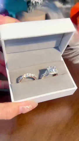 Dear girl, this ring is a perfect match for you💗#moissantine #befinee #blingbling #eleganthairstyles #ringseries💍 #ringochallenge21 