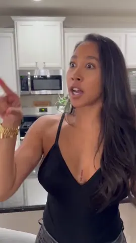When Jae and Ernestine beg X’s wife Apryl to tell the police she did the hit and run! #foryou #viraltiktok #Kountrywayne #kountrywayneskits #creatorsearchinsights #kountrywaynecomedy 