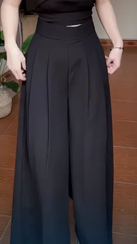 Quần ống rộng dáng váy okela nha #quanongrong #quangiavay #trend #outfit #thoitrang #phoidoxinh #macdepmoingay #xuhuong 