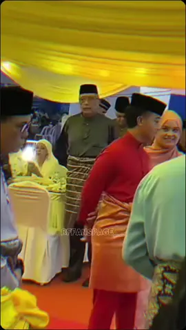 cutest twin of royal Pahang 😍 #tengkuahmadismail #tengkupanglimaperang #tengkuafzan #tengkuputeriafzan #pahangroyalfamily #fyp #foryoupage 