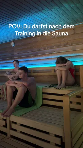 Inmer eine gute Idee 🧖🏼‍♀️🫶🏼 #schwimmen #waserfreunde #soest #fyp #fy #sauna 