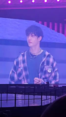 He started off his last ment by saying “I missed you” 😭❤️  #bangchan #straykids #SKZMAGICSCHOOL 