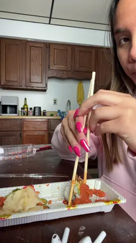 watch me struggle to use chopsticks #asmr 