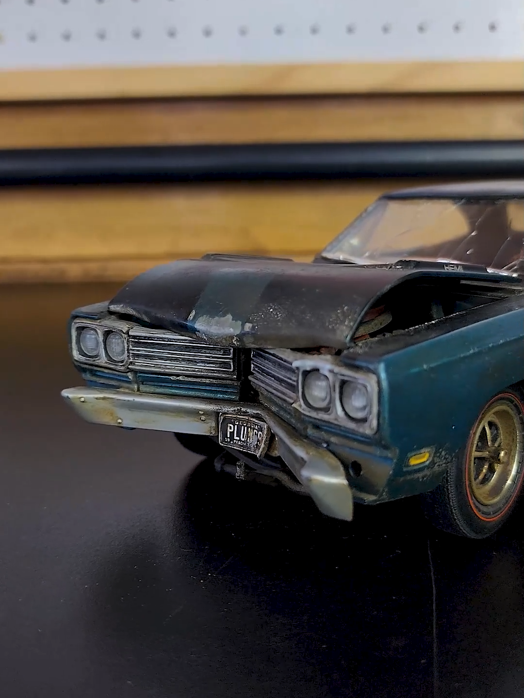 Restoration Plymouth Road Runner 1969 #mopar #diecast