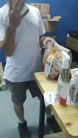@Méqui @iFood Brasil  pedi milk shake e veio batata frita kkkk