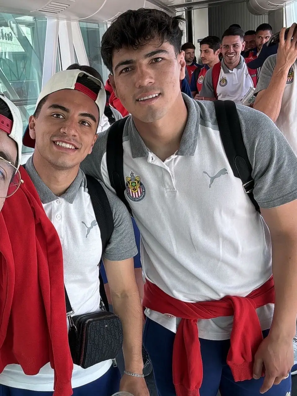 Y estos cracks?😍#chivasdelguadalajara #chivas #nenebeltrán #cadecowell #alanmozo #fyp #parati #viral #clubamerica 