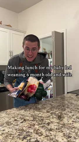 The double flipage is harder than it looks #dad #parent #newparent #baby #babyboy #fatherhood #cooking #cookingforkids #cookingforwife #Recipe #babyledweaning #babyfood 