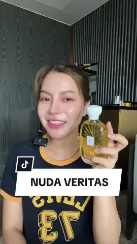 Trong trẻo, thanh khiết như 1 đoá hoa trắng. Mặc dù unisex nhưng mình thấy thiên nữ nhiều hơn nha #alison #nudaveritas 