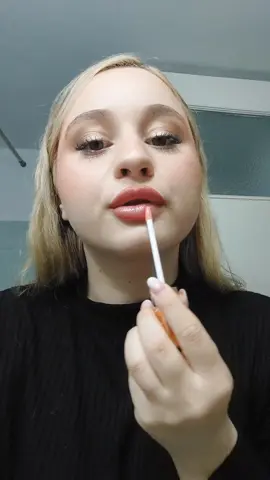 Lip combo💞💉  Έχω τρελαθεί 🎉 Nars High Intensity Lip Pencil American Woman & Afterglow Lipshine Gloss Lover to Lover🩷 #μπεςφοργιου #❤️ #tiktok #fypシ #foryou #lipgloss #tiktokgreece #nars @NARS Cosmetics 