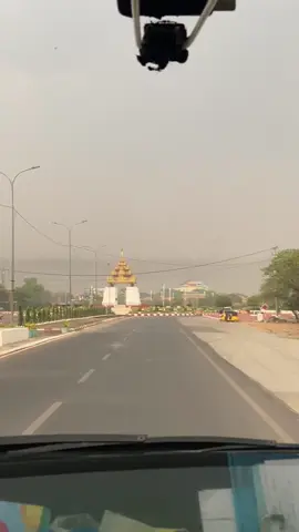 အင်းလေးတော့မဟုတ်ဘူး မန်းလေးအဝင်လေး 🤍