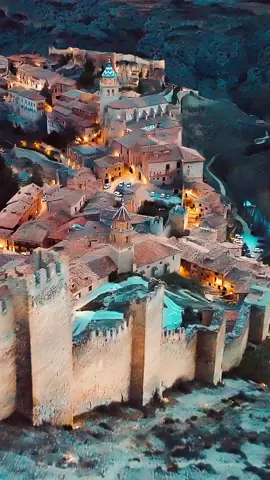 Albarracín, en la provincia de Teruel, es uno de los pueblos más hermosos de España. 