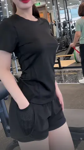 Bộ đồ đùi thể thao tập gym #boduinu #quanaothethao #tapgymmoingay #xuhuong 