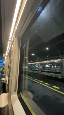 Masih menunggu hilal bisa keretaan ke yogya lagi 🤭 #fyp #fypシ #keretaapi #keretaapiindonesia #railfans #railfansindonesia #yogyakarta 