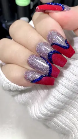 Inspiração de Unhas... #inspiracaodeunhas #unhas #nailsart #nailsartvideos #unhaslindas #tutorialnails #ideiasdeunhas #unhasmaravilhosas #nails #unhasdegel 
