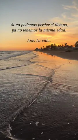 #yanopodemos #yanopodemosperdereltiempo😕 #yano #lavida #lavidaesbella💕 #lavidasonmomentos💫 #vive #ama #disfruta #atardecer #playa #mar 