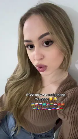 The lyrics of this banger tho 😂 #slavicsong #russiansong #easterneuropean #dlaciebie #dc #slavictiktok #kazakhstan #рек #рекомендации #viral #fyp #fypシ #xybca #balkan #заиванакузина 
