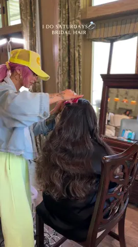 glam waves, half up, bridal style 🤍 