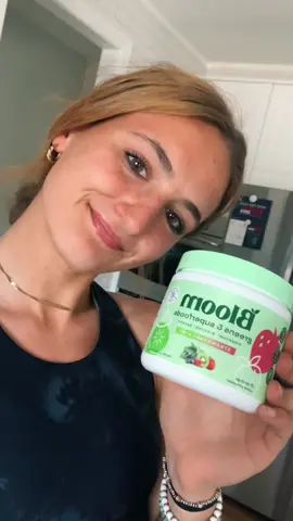 @Bloom Nutrition  - dairy free - gluten free - non GMO - helps with digestion, bloating, and energy!!  #fyp #bloom #bloomnutrition #bloompartner #track #trackandfield #athlete #nutrition #hydrate #tiktokshop 