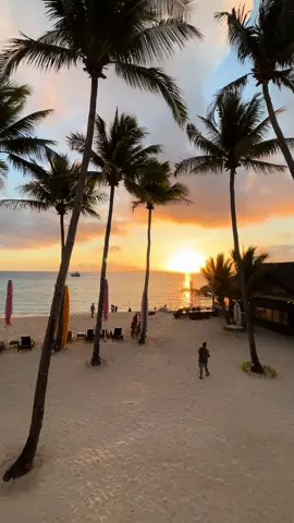 waking up in paradise 🤍 📍 Marlin’s Beach Resort, Bantayan Island, Cebu #bantayanisland #bantayan #paradise #cebu #philippines #travel #fyp #fypシ #traveltok #traveltiktok #sunrise #cebuphilippines🇵🇭 