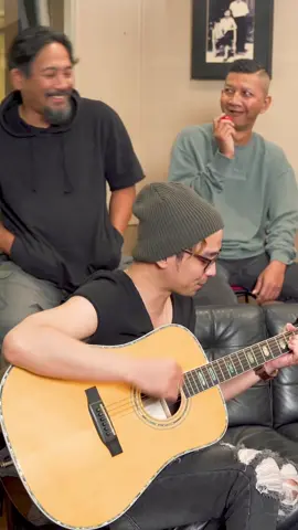 Baik Dan Burukmu, Tuhan Yang Tahu | Jamming Session #baikdanburukmu #tuhanyangtahu #musikditiktok #tiktoktainment 