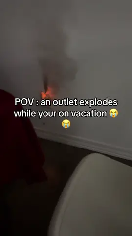 Ft @rip boo2ip  my brother recorded this i was rolling when i found out 😭😭😭#kiwisjuicepub #fyp #funny#explosion #wereokay #viral#relatable #vacation 