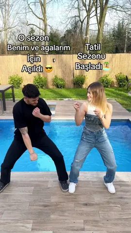 “FAKE HİT” Bensiz tatile gitmez benim aşkım yav 👀 @Pelin Aka 