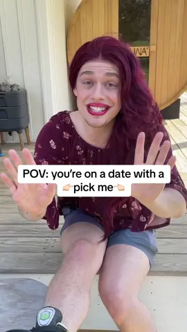 I think she would make the best gf 🤭 shes so DIFFERENT #skit #pickme #datenight #date #rollerskating 