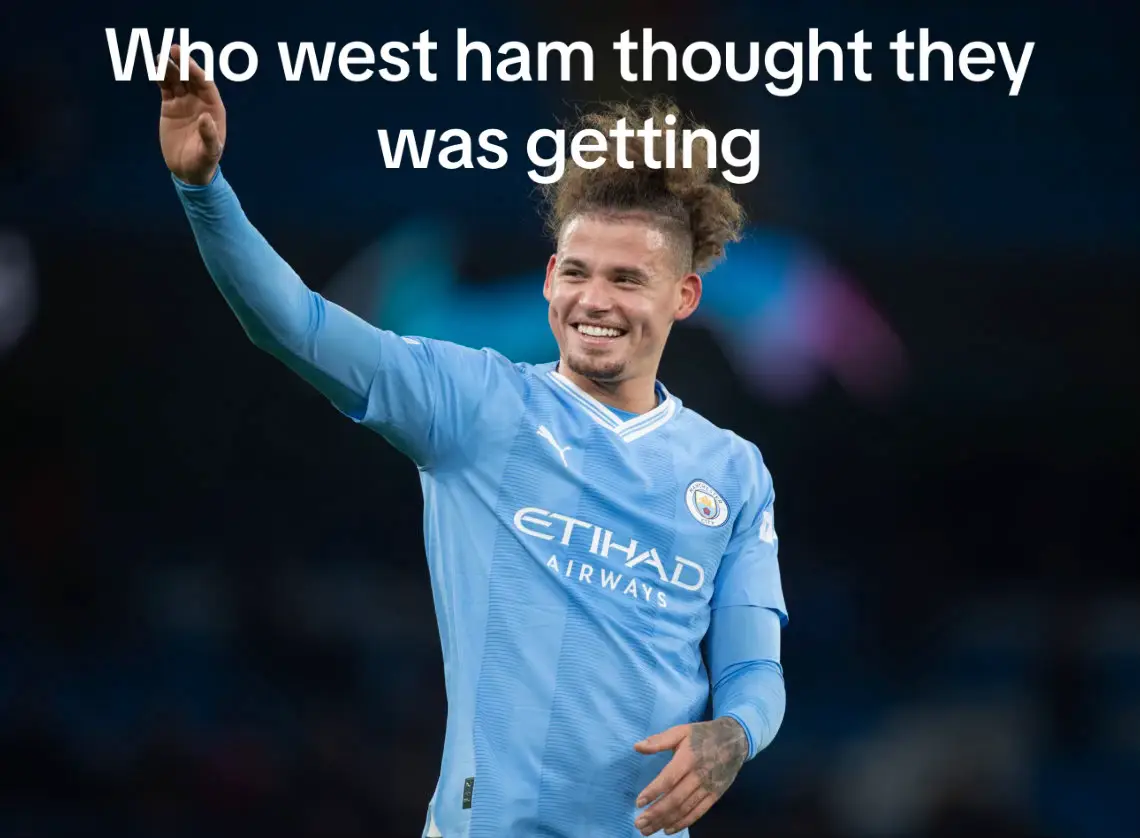 🤣🤣 #football #viral #fypシ #xyzbca #foryou #blowthisup #trending #airpodsjump #mancity #westham #meme 