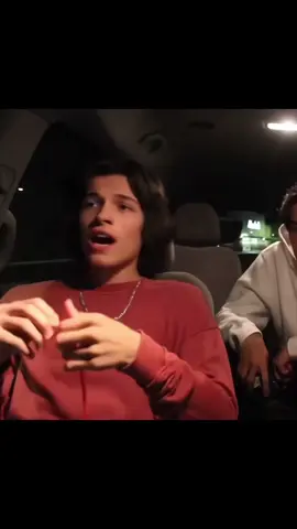 The way they comfort each other> #sturniolotriplets #chrissturniolo #mattsturniolo #nicksturniolo #sturniolos #sturniolotripletsedit #sturniolotriplets #fyp #fypシ゚viral 