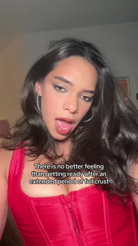 Feels sooo good #getready #addisonrae #charlixcx #nightout #club 