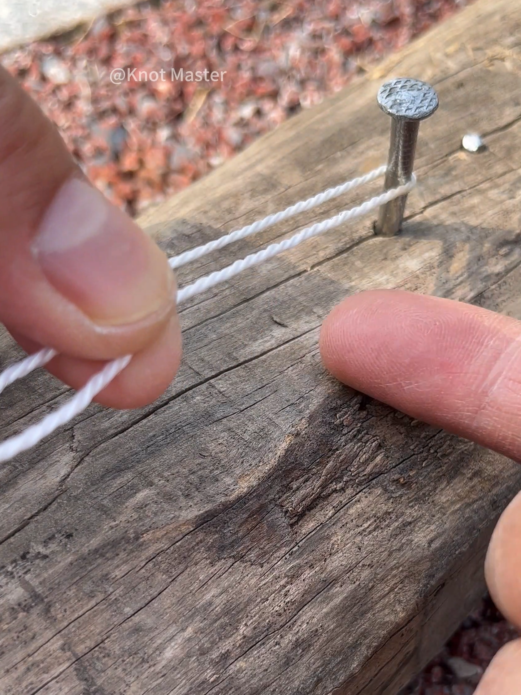 Incredible string line trick - Simple but works. #knots #knot #rope #ropes #ropetutorial #ropework #ropeworker #knotstutorial #knotting #camping #fishing #sailing #handy #lifetips #lifeskills #lifehacks #knotsforcamping #knotsforclimbing #knotsforfishing #knotsforbeginners #Outdoors #carpenters