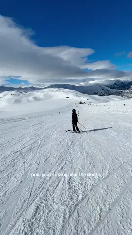 O lugar mais lindo que já vi na vida! Totten Hemsedal, 1450m acima do nivel do mar 🗻 #fyp #skiing #snow #norway 