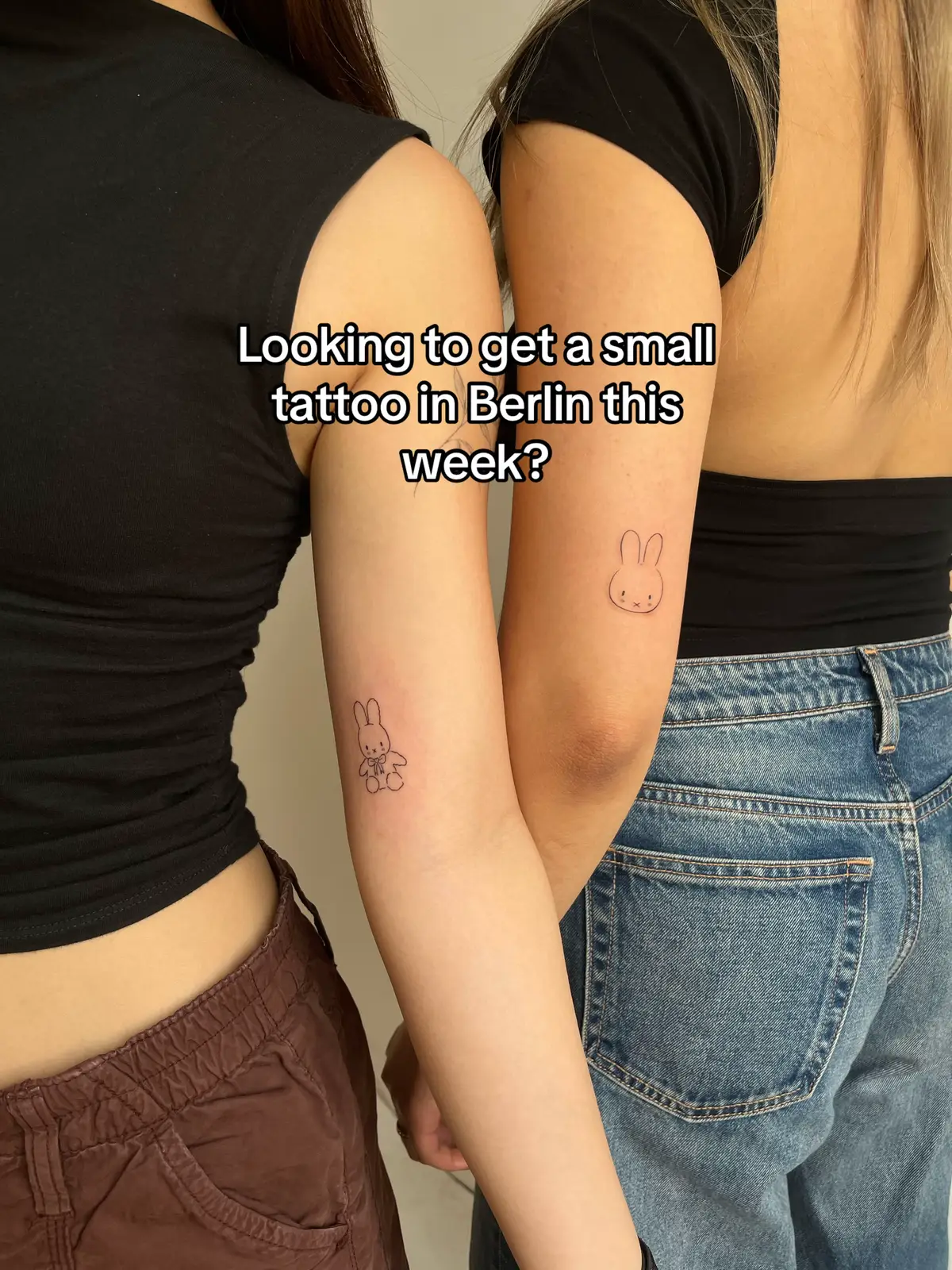 Link in bio to book #tattoo #tattooartist #tattooideas #tattooinspo #tattooberlin #kleinetattooideen #kleinetattoo #finelinetattoo #finelinetattooartist #smalltattoo 