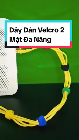 Dây Dán Velcro 2 Mặt Đa Năng Dây Cáp Sạc Điện Thoại, Máy Tính, Tai Nghe HƯỚNG DẪN SỬ DỤNG ------------- Bước 1: Đặt cuộn dây điện lên mặt dây velcro. Bước 2: Luồn đầu nhọn của dây velcro qua lỗ phần tai mèo, kéo nhẹ nhàng để thắt chặt cuộn dây. Bước 3: Cuốn tiếp phần dây thừa và dán vào mặt nỉ của dây velcro để cố định. #dogiadung #dotienich #tienich  #daydan #xuhuong #tiktokseller #derco #trangtrínhà 
