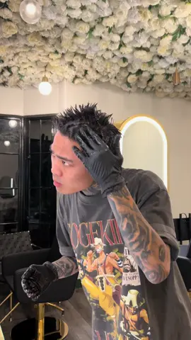 Tweedle dee and tweedle dumb  #lahairstylist #lasalon #fyp #hairtok #hairtransformation #ShortHair #hairtutorial #mensgrooming 