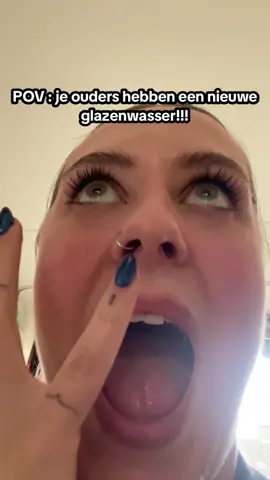 Oh meneer de glazenwasser, mijn ramen zijn ook HEEL vies! #glazenwasser #thirsttrapchallenge #voorjou #knap 