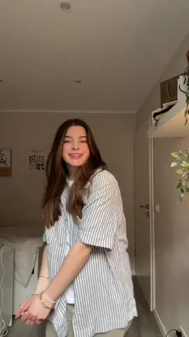 vibing as always 🤍 #fyp #foryou #foryourpage #viraltiktok #dance #dancechallenge #fyyyyyyyyyyyyyyyy 