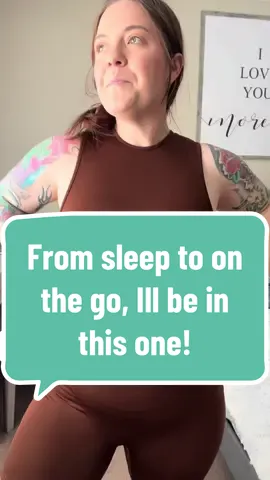 This romper is so comfy and stretchy! The perfect mom piece for running around with the kids. 😂 #ttsacl #tiktokshopshortvideosprint #romper #spring #styleinspo #comfort #momfit 