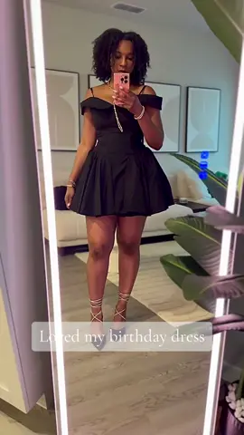 Finally got a dress from House of CB and I’m in love 😍 #Lifestyle #lifestyleblogger #birthday #birthdaydress #houseofcb #fashion #style 