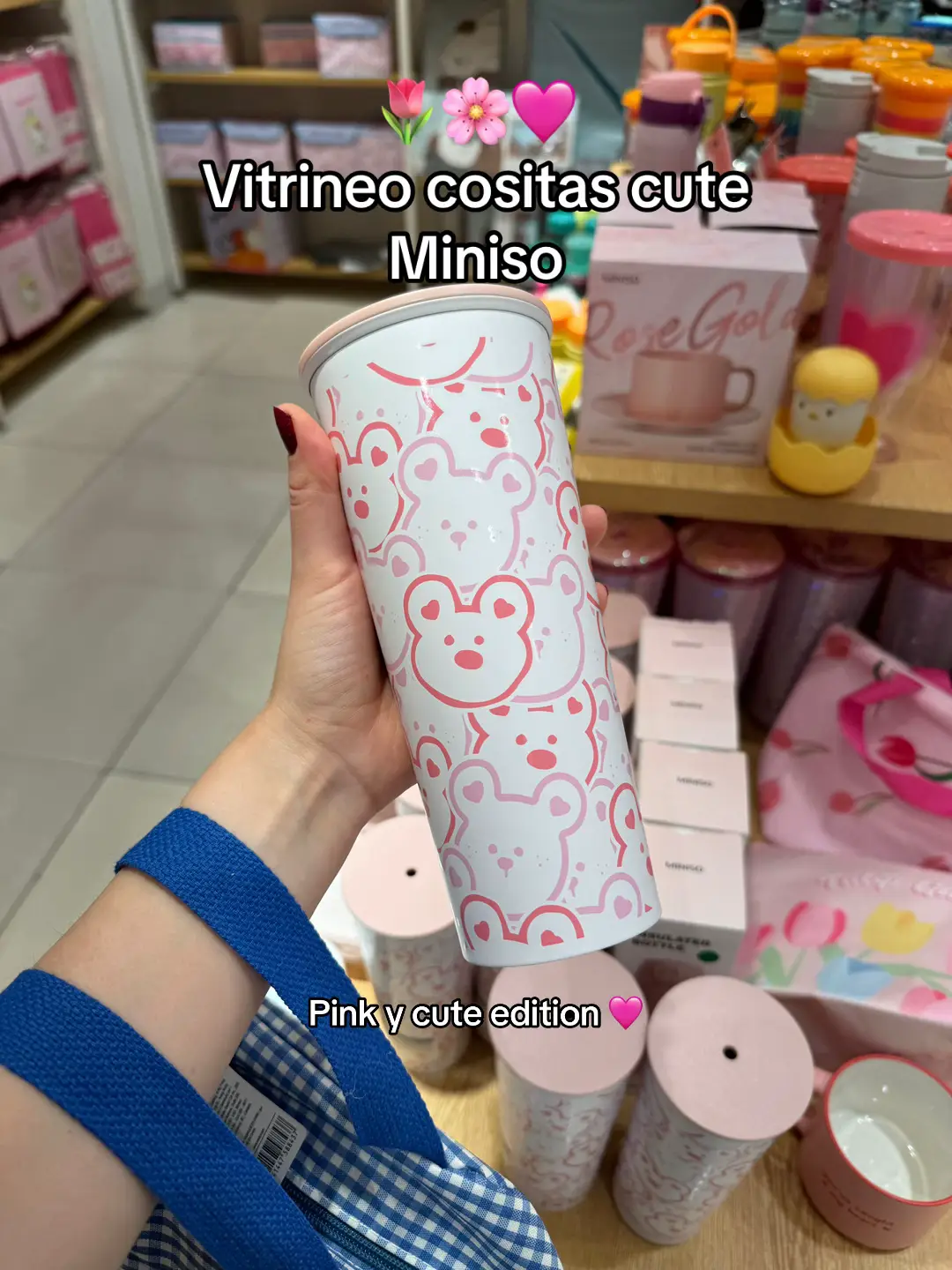 Me arrepiento de no haber comprado esa taza rosada hermosa 🩷 🫡🙂‍↕️ #miniso #cute #pink #deco #vitrineochile #vitrineo #aesthetic