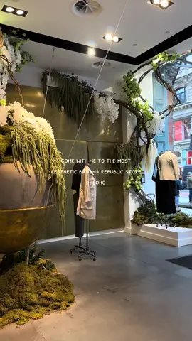 found my dream coat for spring at the end🥹💛 #fashiontiktok #springoutfitinspo #coat #springfashion #springootd @Banana Republic 