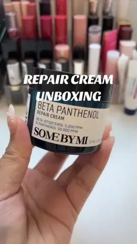 SOUND ON !!!  This repair cream is HER. However for my sensetive girlies she is strong! But she gets the job done!  Thank you @somebymi.official for this moisturizer!  #foryoupage #fyp #ugccreator #contentcreators #ugc #somebymi #SkinCare101 #kbeautyskincare #skincareproducts #koreanskincareproducts 
