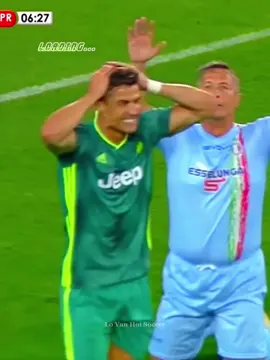 Rare Ronaldo Moments #football #Soccer #moments #respect 