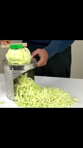 How to Make a Tin Can Cabbage Slicer #DIY #diyproject