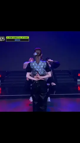 nmixx thunderous cover#bae#jiwoo#lily#kyujin#haewon#sullyoon#jinni#nmixx#nmixxthunderous#thunderous#straykids#fy#fyp#foryou#trend#viral 