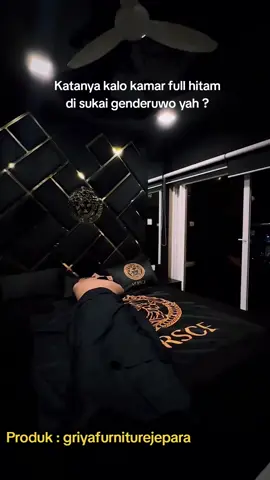 Katanya kalo kamar serba hitam di sukai genderuwo yah ?  #kamarcantik #kamarminimalis #kamaraesthetic #desainkamar #kamarhitam 